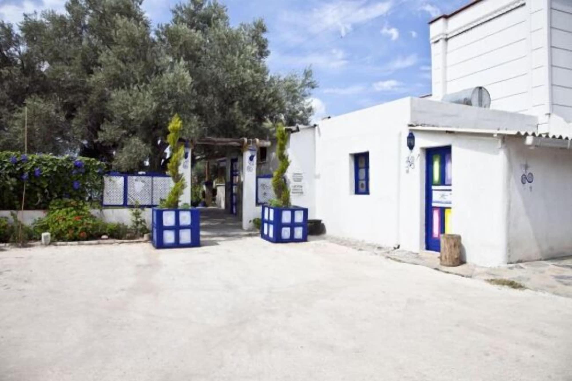 Sahin Motel & Restaurant Yaliciftlik Exterior photo